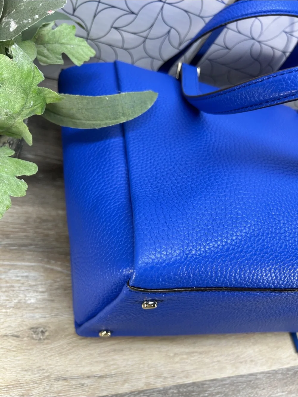 8826 NWOT kate spade cobalt blue pebbled leather tote 269938826